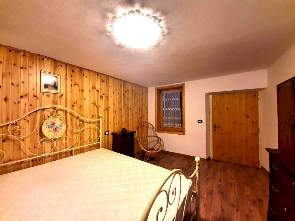 Camera da letto - Villa a Schiera via Ponte Antognasco, Sondrio - foto 3