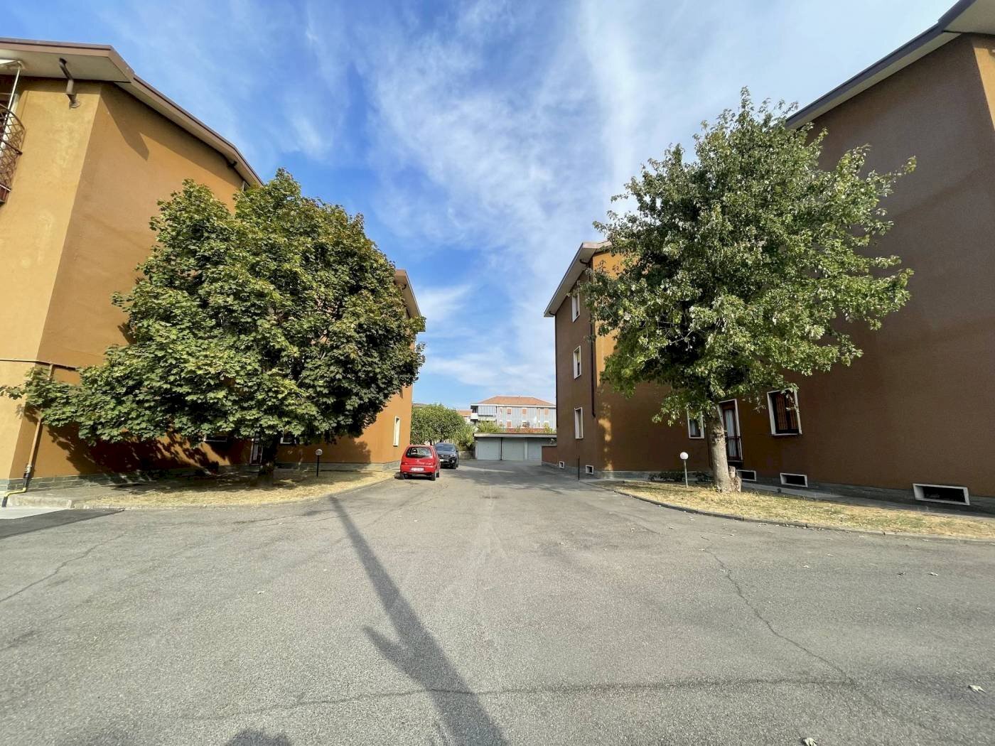 INGRESSO IN ZONA GARAGE - Box via Torino, Tortona - foto 3