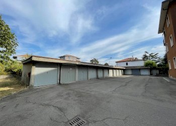GARAGES IN VENDITA IN VIA TORTONA - Box via Torino, Tortona - foto 1