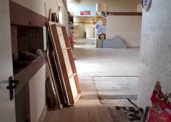 20210910_174328.jpg - Commercial Premises Via della Madonnina, Capannori - photo 5