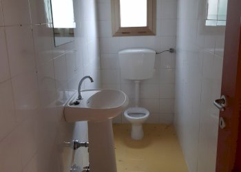 20210910_174425.jpg - Commercial Premises Via della Madonnina, Capannori - photo 9