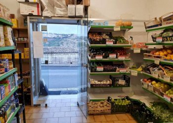 6.jpg - Magazzino Corso Vittorio Emanuele 27, Modica - foto 8