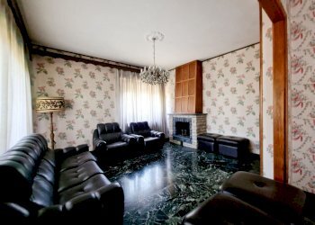 nBlCUJ9W.jpeg - Villa Carrara - foto 4