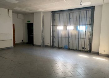 Ufficio - Attività Commerciale via Vecchia di Buriasco, Pinerolo - foto 8