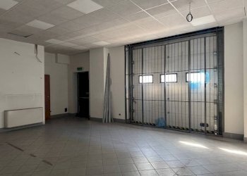 Ufficio - Commercial Activity via Vecchia di Buriasco, Pinerolo - photo 5