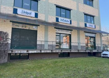 Facciata - Commercial Activity via Vecchia di Buriasco, Pinerolo - photo 28