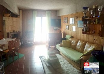 Salone - Quadrilocale via dell'Anello, Rieti - foto 2