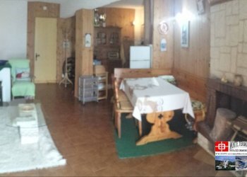 Salone - Quadrilocale via dell'Anello, Rieti - foto 5