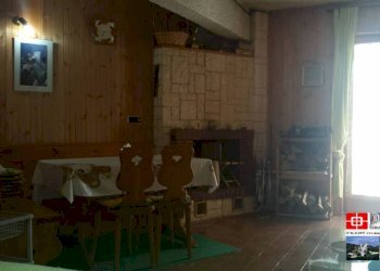 Salone - Quadrilocale via dell'Anello, Rieti - foto 7