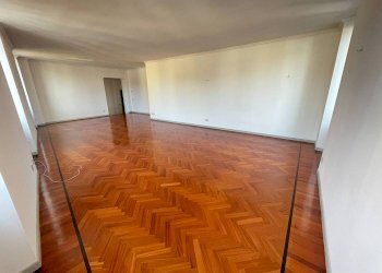 soggiorno - Quadrilocale Passaggio Roberto Bruni, Bergamo - foto 3