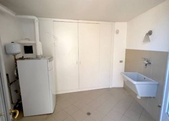 lavanderia - Quadrilocale Passaggio Roberto Bruni, Bergamo - foto 15