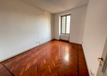 Camera da letto - Quadrilocale Passaggio Roberto Bruni, Bergamo - foto 18