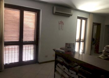 IMG-8151.jpg - Ufficio Montignoso - foto 1