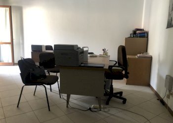 IMG-8144.jpg - Ufficio Montignoso - foto 3