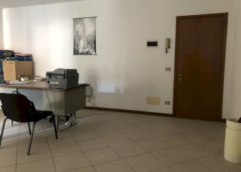 IMG-8145.jpg - Ufficio Montignoso - foto 4