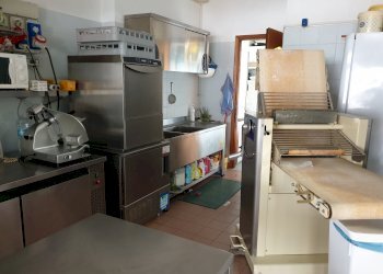 cucina - Attività Commerciale strada provinciale, Montafia - foto 9