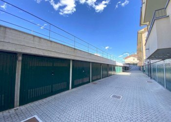 area di manovra - Box Via dei Boschi, Nerviano - foto 8