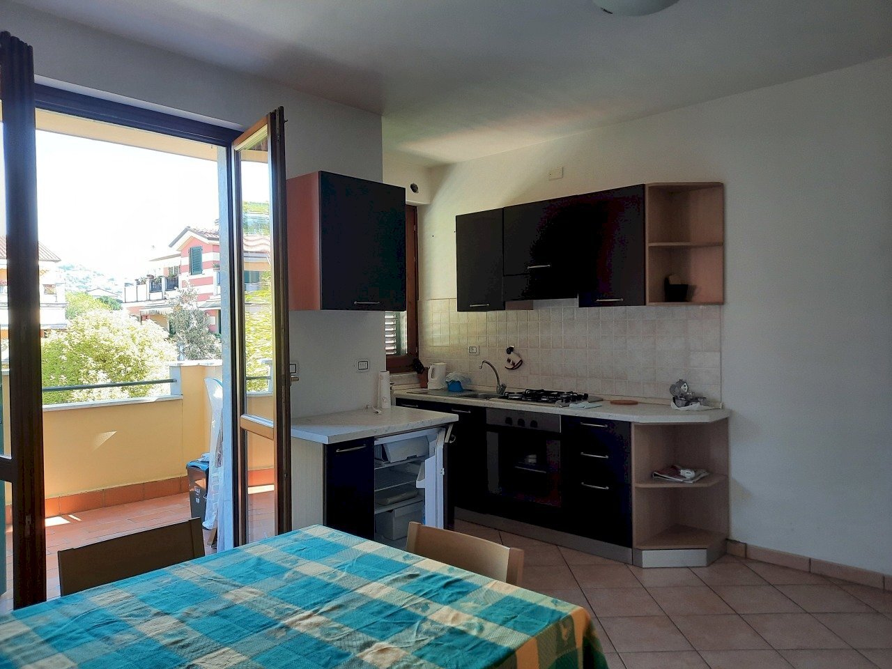 4.jpg - Three-room apartment Sarzana - photo 2