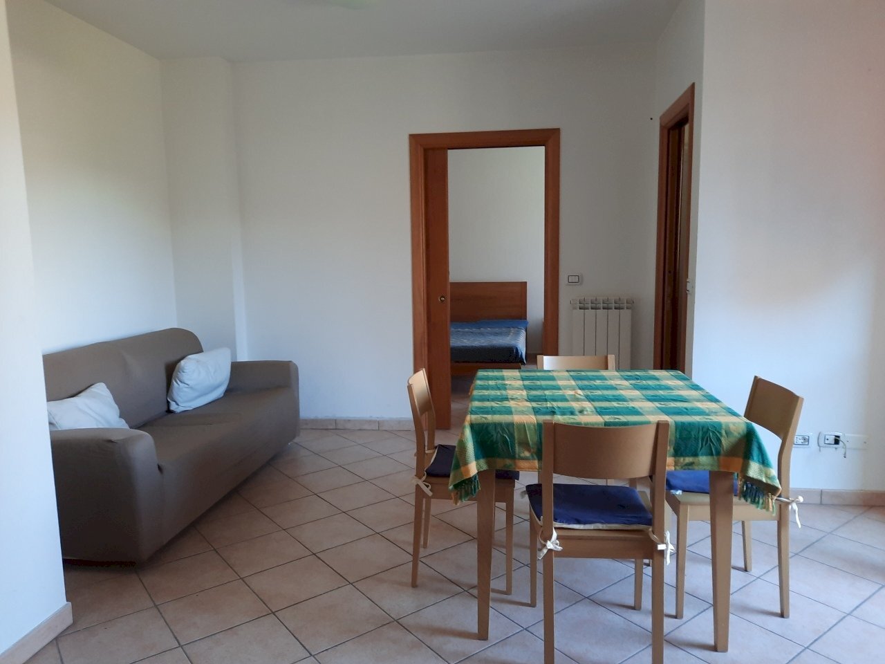 6.jpg - Three-room apartment Sarzana - photo 3
