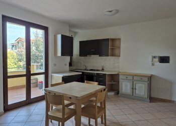 20260402_160047.jpg - Three-room apartment Sarzana - photo 11