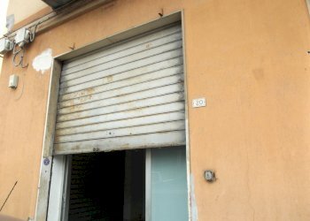 DSCF2270.JPG - Laboratory Siracusa - photo 9