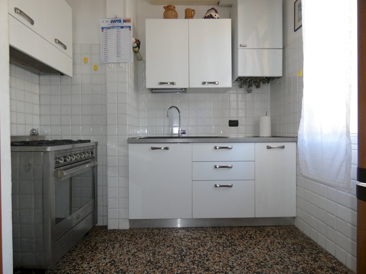 CUCINA A VISTA.JPG - Quadrilocale Salita di Pino Sottano 2, Genova - foto 3