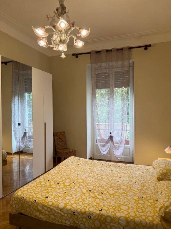 Camera da letto - Trilocale corso Galileo Ferraris, 149, Torino (zona Crocetta) - foto 3