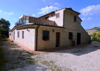 Rustic C.da Messieri, Ripatransone - photo 3