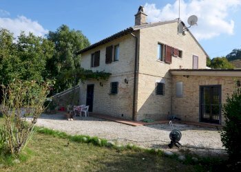 Rustic C.da Messieri, Ripatransone - photo 9