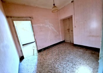 Quadrilocale Corso Limone Piemonte 158, Ventimiglia - foto 2