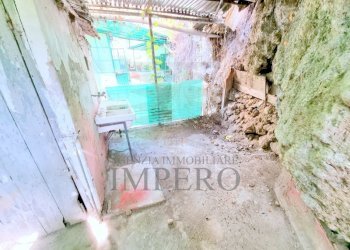 Quadrilocale Corso Limone Piemonte 158, Ventimiglia - foto 8