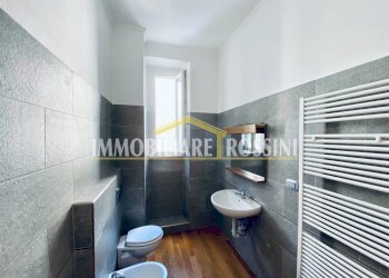 bagno - Quadrilocale vicolo Santa Chiara, 3, Varese - foto 11