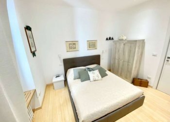 APPARTAMENTO AFFITTO ARREDATO CENTRO STORICO VIA G - Three-room apartment vico AL TROGOLETTO, Genova (neighborhood Centro Storico) - photo 13