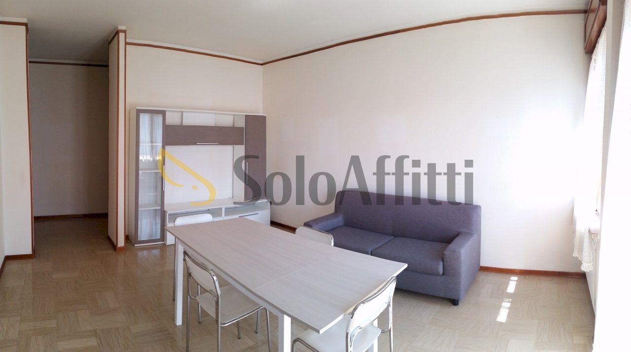 015.jpg - Three-room apartment Via Oslavia 4, Legnago - photo 1