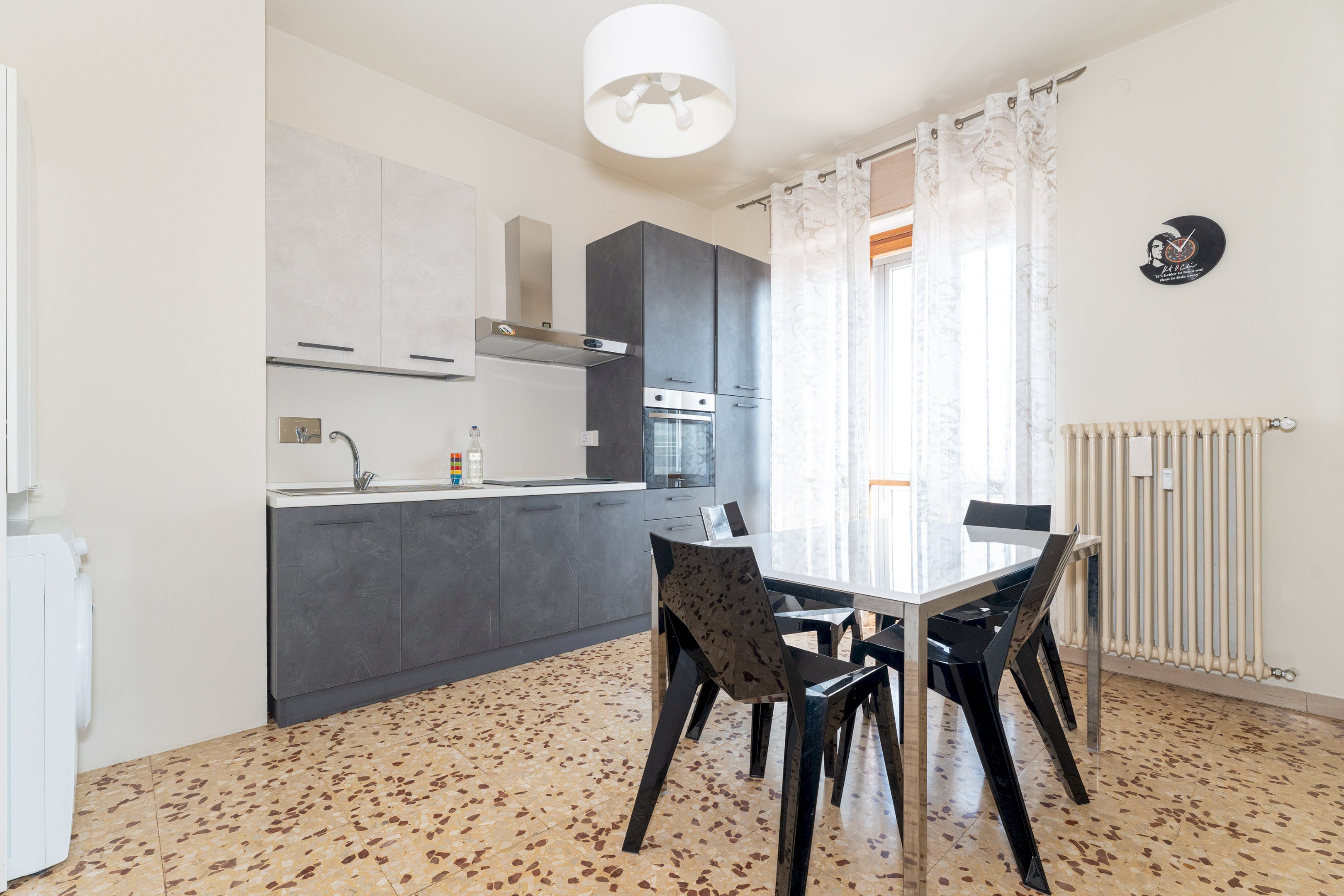 sala da pranzo - Four-room apartment vicolo Fucina, 5, Verzuolo - photo 3