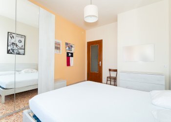 prima camera da letto - Quadrilocale vicolo Fucina, 5, Verzuolo - foto 9