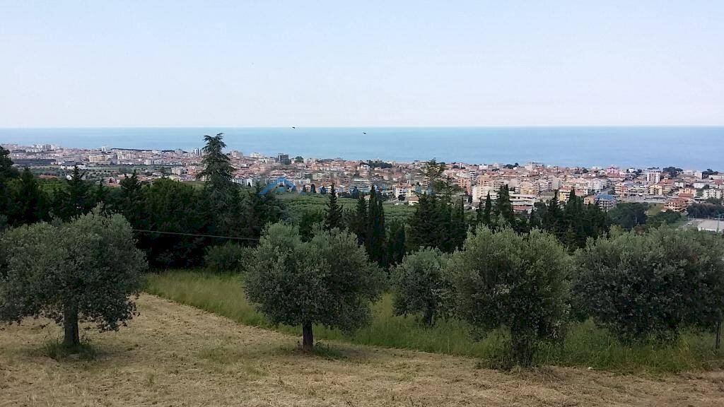 Building land Tortoreto - photo 1