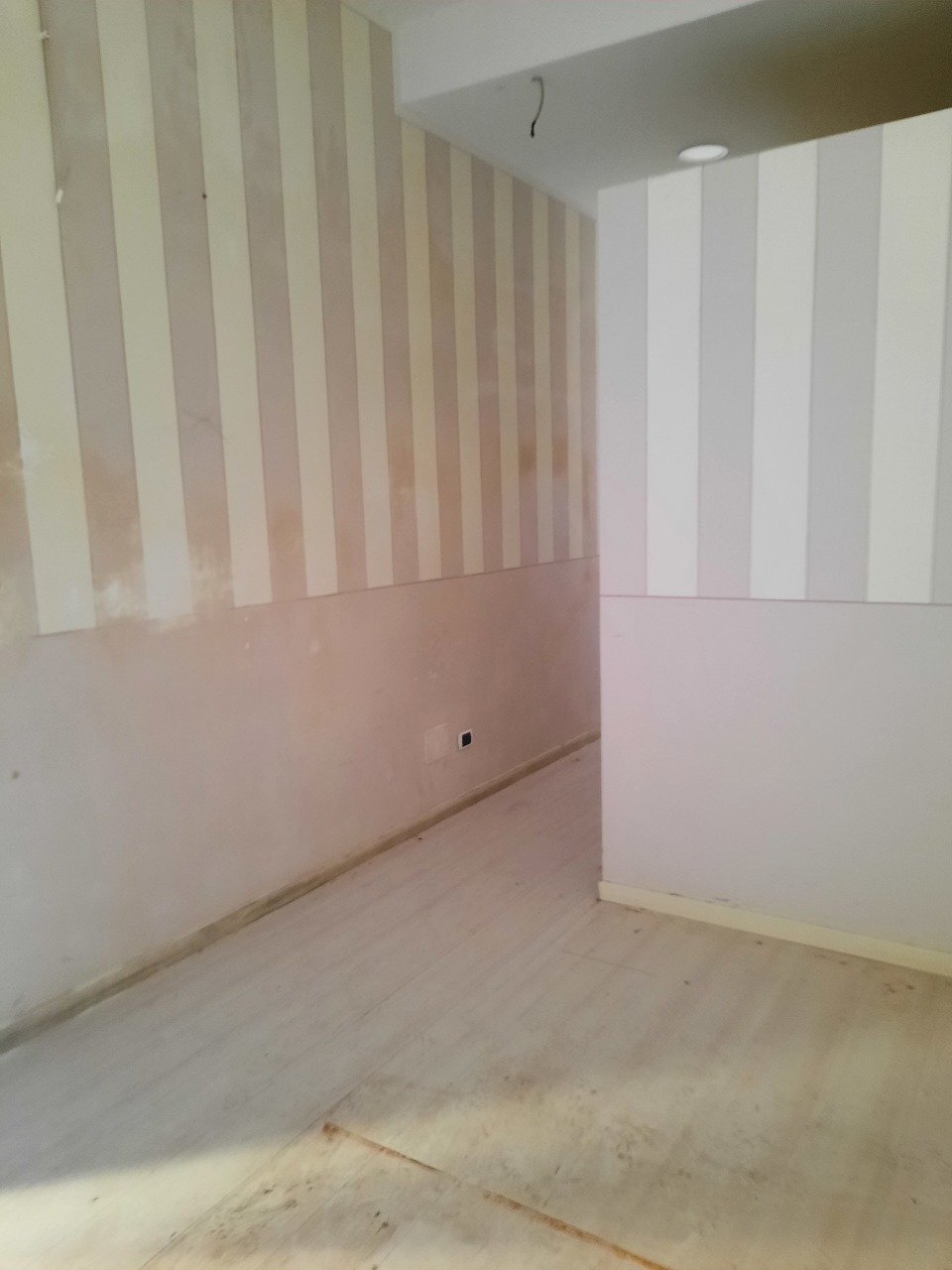 20211001_111803.jpg - Locale Commerciale piazza san michele, Lucca - foto 3