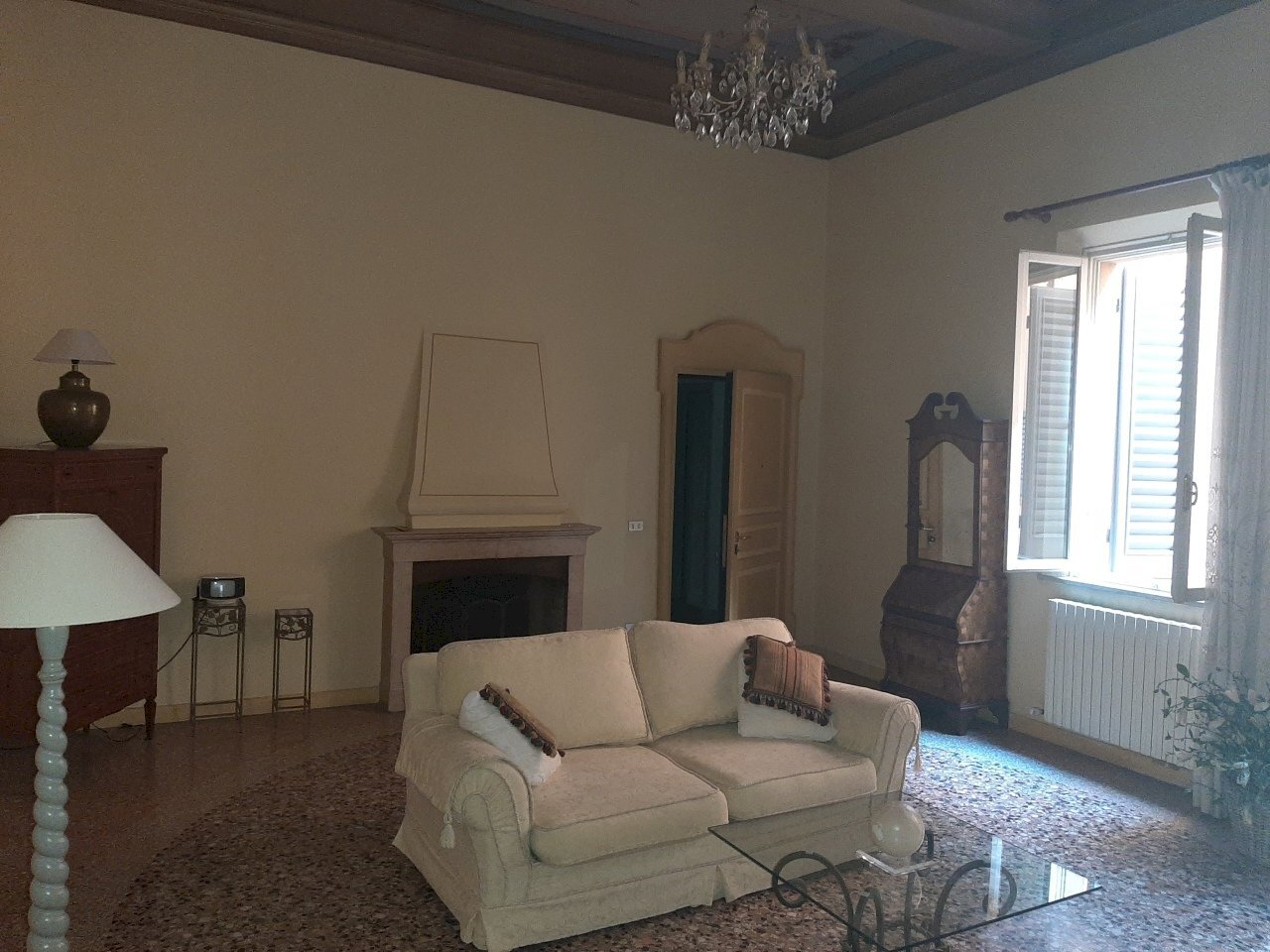 soggiorno 3.jpg - Appartamento Largo Porta Sant'Agostino 331, Modena - foto 1