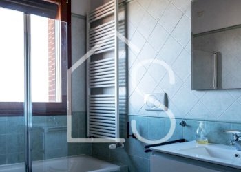 6814149a-bb8c-4af2-b8de-286f4ab461c0.jpg - Attico Bologna - foto 9