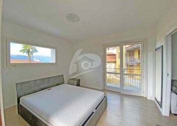 camera-da-letto1.jpg - Bilocale Via Canton di Corte 27, Laveno-Mombello - foto 7