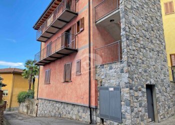 facciata.jpg - Bilocale Via Canton di Corte 27, Laveno-Mombello - foto 8