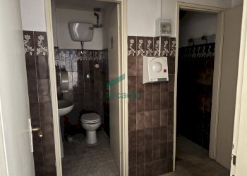 bagno - Locale Commerciale SP231 KM 3, 800, Bitonto - foto 10