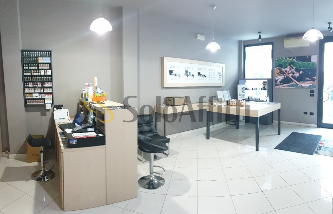 20211012_112352_resized.jpg - Commercial Premises Via Benedetti 13, Legnago - photo 3