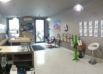 20211012_112405_resized.jpg - Commercial Premises Via Benedetti 13, Legnago - photo 4