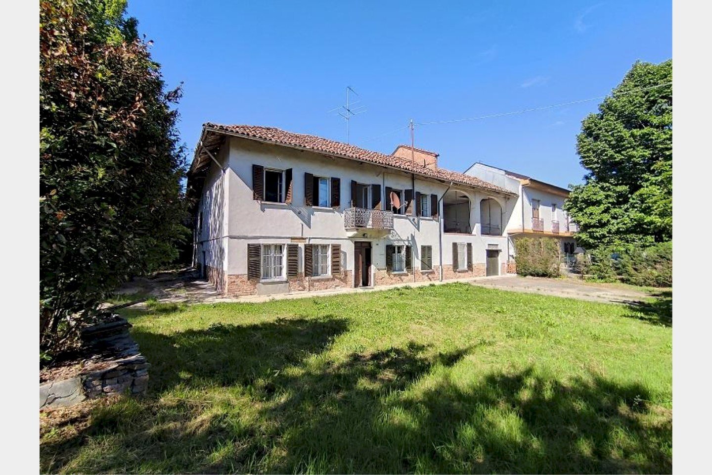Semi-detached house Isola d'Asti - photo 1