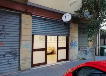 WhatsApp Image 2021-10-12 at 18.31.08 (2).jpeg - Locale Commerciale Via XX Settembre 71, Salerno - foto 3