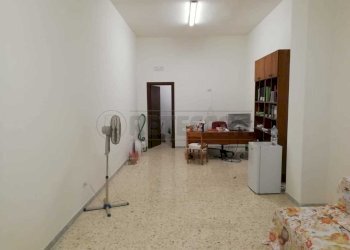 WhatsApp Image 2021-10-12 at 18.31.08 (1).jpeg - Locale Commerciale Via XX Settembre 71, Salerno - foto 5