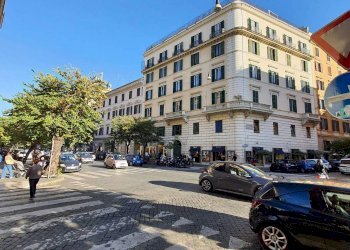 FACCCIATA - Magazzino via dei Gracchi, Roma - foto 20