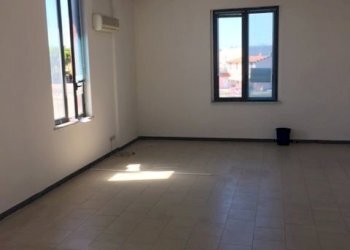 IMG-20211007-WA0009.jpg - Ufficio Via Variante Aurelia 96, Sarzana - foto 6